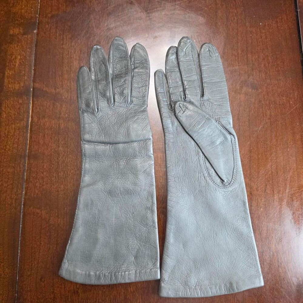 Vintage Leather and Silk Lined Women's Grey Gloves